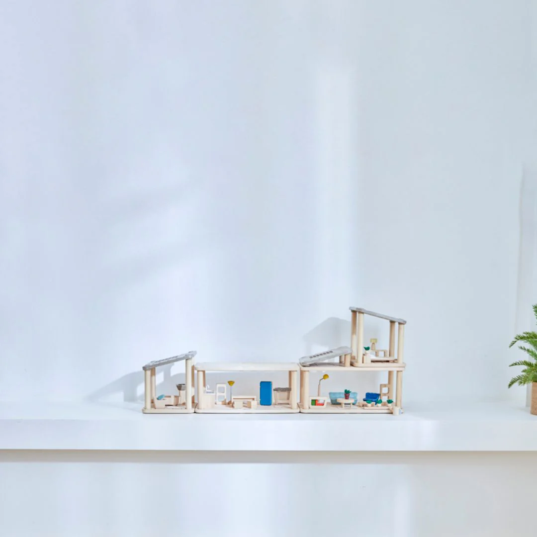 PlanSpace Gathering Flat With Sunroom - Image 5