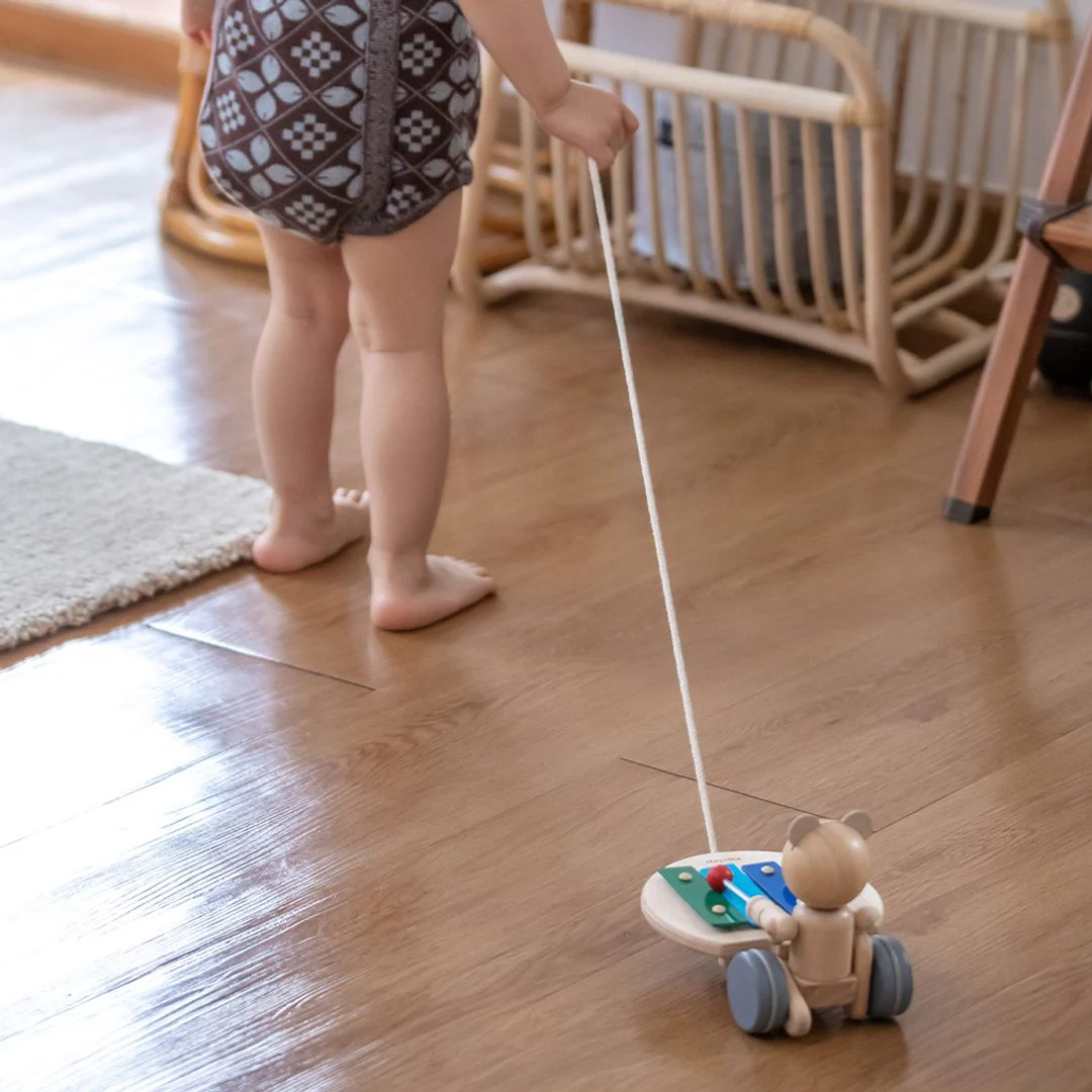 Pull Along Musical Bear - Image 2